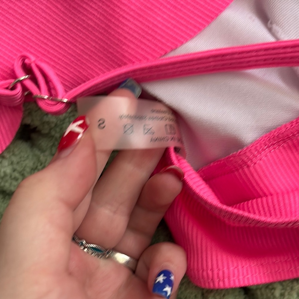 Pink Ruffled Bikini - Picture 4 of 4